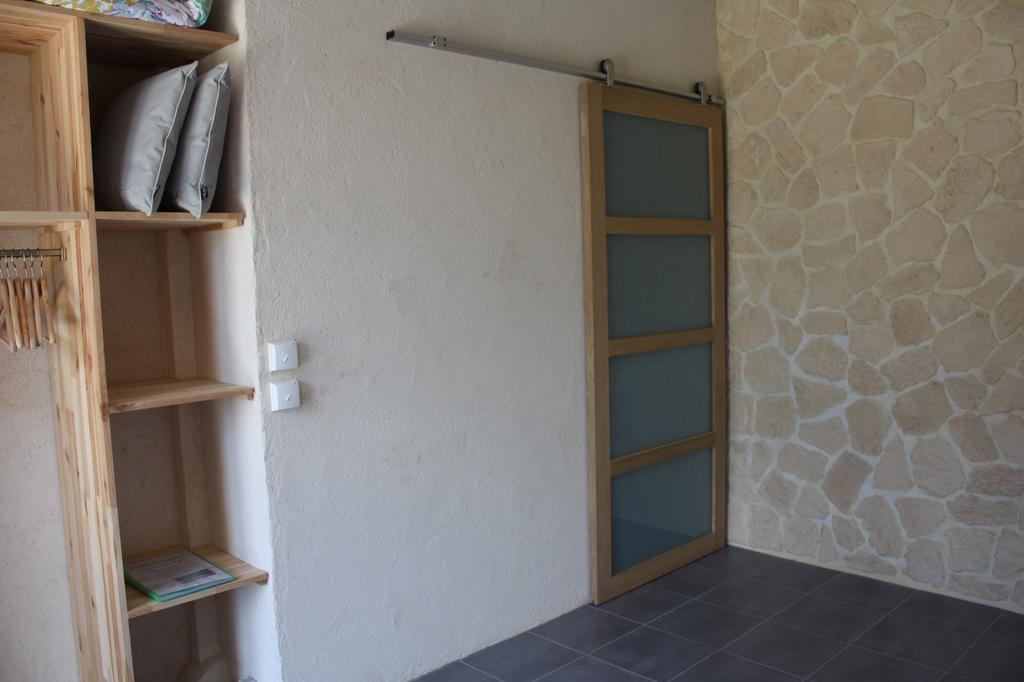 Gîte Chevannes Fours  Chambre photo