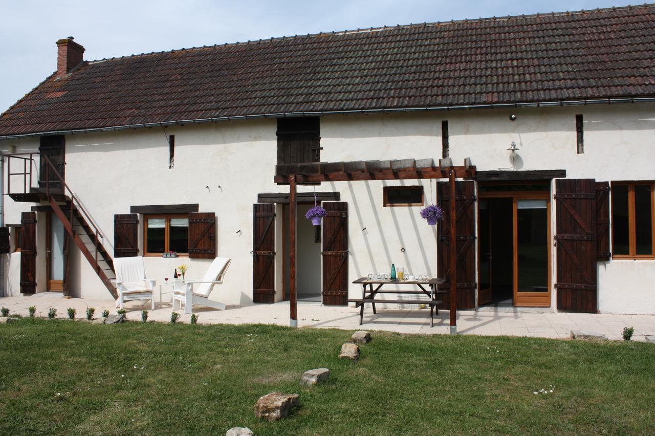 Gîte Chevannes Fours  Extérieur photo